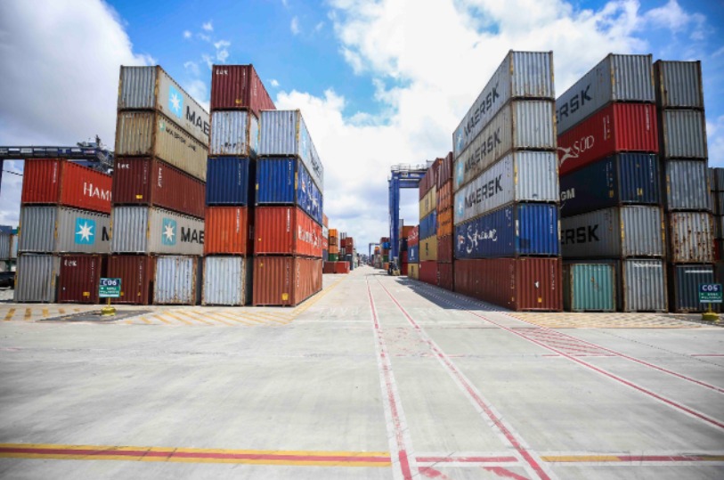 Exportações aceleram em abril e resultado do ano é positivo no Paraná 